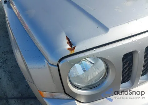 2016 Jeep Patriot Sport z USA, uszkodzony, nr VIN 1C4NJPBA7GD636936